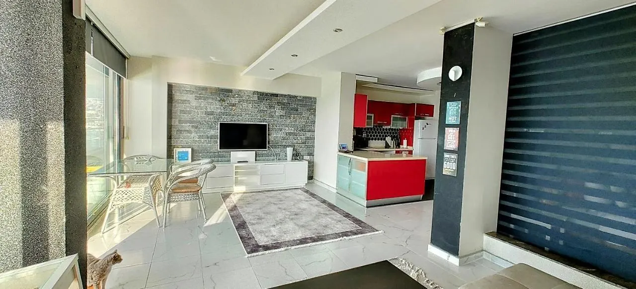 شقة Amazing Seaview Flat كوشاداسيه 0*,  تركيا